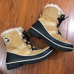 Sorel Tan Waterproof Snow Boots